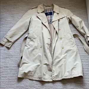Burberry trench coat with removable wool liner